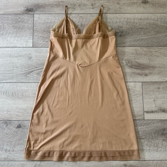 Vintage 50s 60s Women’s Tan Slip Dress Lace Trim M Boho Fairy Romantic Coquette - Picture 13 of 13